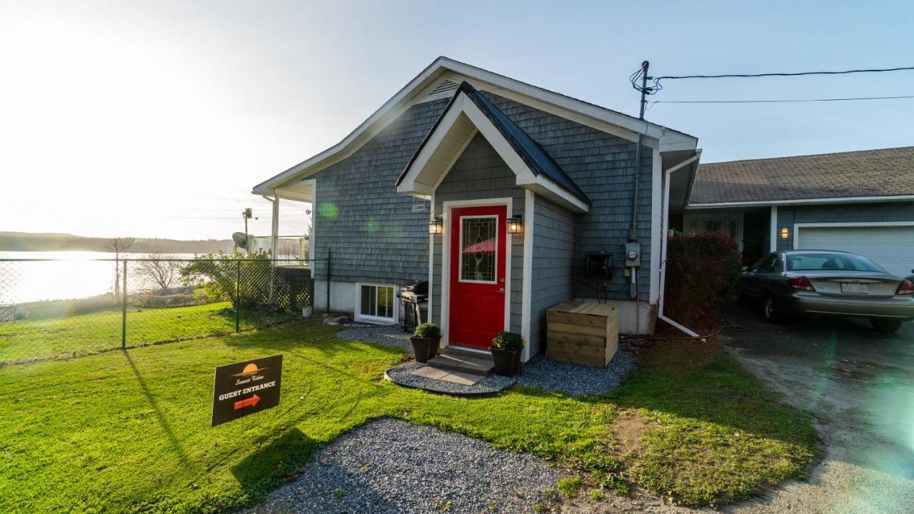 Sunset Tides Lägenhet Oak Haven Exteriör bild